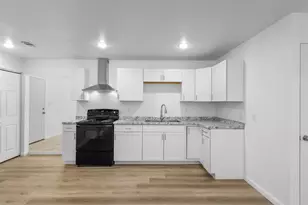 3913 Pate Dr, Fort Worth, TX 76119 - Photo 3