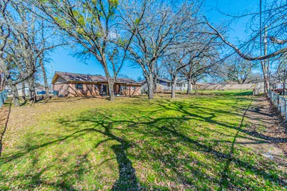 708 N Stewart Street, Azle, TX 76020 - Photo 25