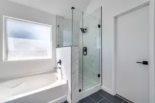 1028 Aviary Dr, Aubrey, TX 76227 - Photo 21