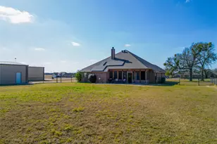 158 Savannah Dr, Weatherford, TX 76087 - Photo 29
