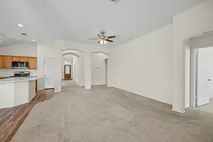 2433 Forest Creek Dr, Fort Worth, TX 76123 - Photo 11