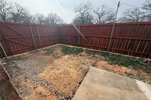 119 Peachtree Ct, Kennedale, TX 76060 - Photo 11