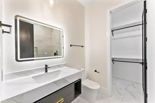 4717 Linnet Ln, Dallas, TX 75209 - Photo 33