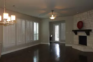 3448 Poinsettia Wy, Irving, TX 75038 - Photo 5