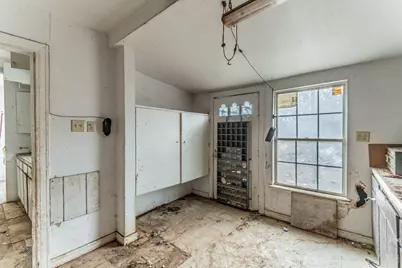 1205 Oak Street, Grand Prairie, TX 75050 - Photo 15