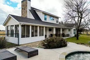 220 Rock Springs Rd, Weatherford, TX 76088 - Photo 3