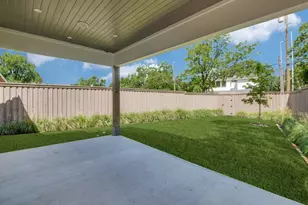 3911 Hawick Ln, Dallas, TX 75220 - Photo 21