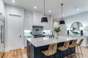 3911 Hawick Ln, Dallas, TX 75220 - Photo 9