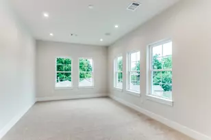 3911 Hawick Ln, Dallas, TX 75220 - Photo 15