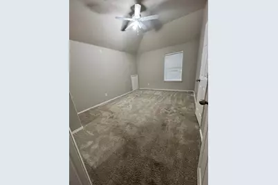 10808 Emerald Park Lane, Fort Worth, TX 76052 - Photo 11