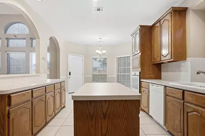 2910 Saint Vincent Drive, Mansfield, TX 76063 - Photo 9