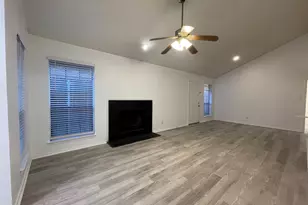 2424 Sherry St, Arlington, TX 76014 - Photo 3