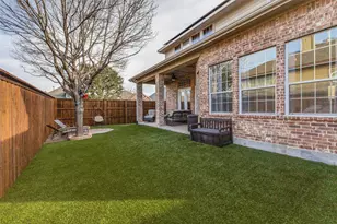 11327 Mounts Run Dr, Dallas, TX 75218 - Photo 33
