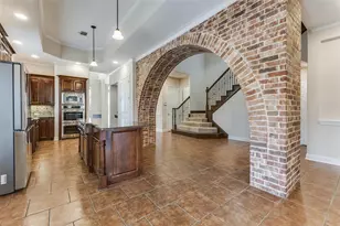 11327 Mounts Run Dr, Dallas, TX 75218 - Photo 9