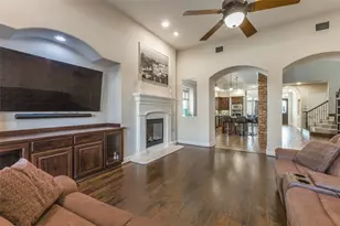 11327 Mounts Run Dr, Dallas, TX 75218 - Photo 11