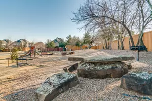 11327 Mounts Run Dr, Dallas, TX 75218 - Photo 37