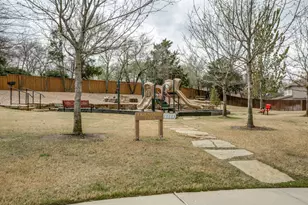 11327 Mounts Run Dr, Dallas, TX 75218 - Photo 37