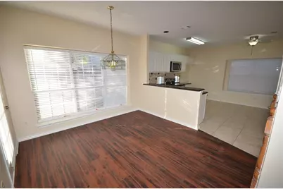 2201 Ashwood Court, Carrollton, TX 75006 - Photo 7