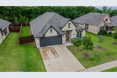 208 Rosemary Drive, Azle, TX 76020 - Photo 35