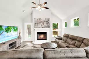 208 Rosemary Dr, Azle, TX 76020 - Photo 11