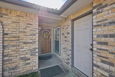 820 Levelland Drive, Arlington, TX 76017 - Photo 5