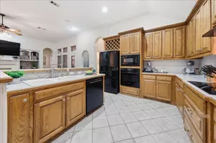 7912 Chaddington Dr, North Richland Hills, TX 76182 - Photo 11