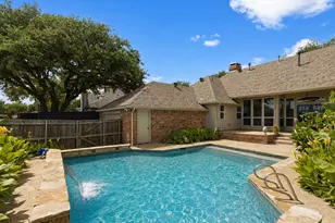 1003 N Wiltshire Dr, Carrollton, TX 75007 - Photo 1