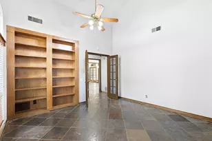 1003 N Wiltshire Dr, Carrollton, TX 75007 - Photo 27