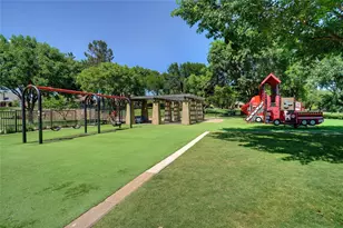 1003 N Wiltshire Dr, Carrollton, TX 75007 - Photo 33
