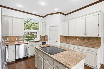 1003 N Wiltshire Drive, Carrollton, TX 75007 - Photo 7