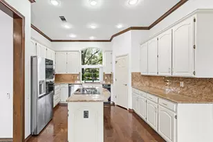 1003 N Wiltshire Dr, Carrollton, TX 75007 - Photo 9