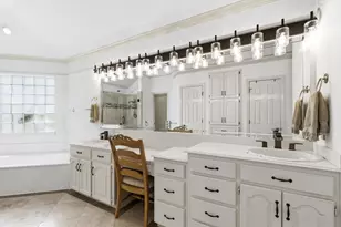 1003 N Wiltshire Dr, Carrollton, TX 75007 - Photo 23