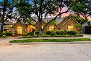 1003 N Wiltshire Dr, Carrollton, TX 75007 - Photo 3
