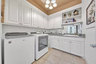 2400 Vineyard Dr, Granbury, TX 76048 - Photo 15