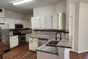 800 Santa Fe Trail, Irving, TX 75063 - Photo 17