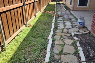 800 Santa Fe Trail, Irving, TX 75063 - Photo 9