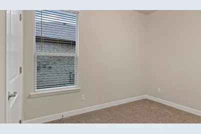 1921 Cherokee Lane, Cleburne, TX 76033 - Photo 21