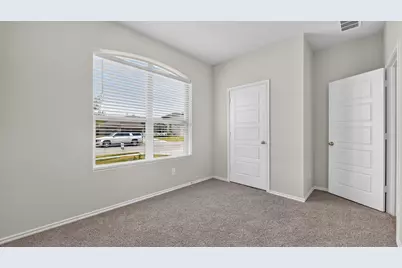 1921 Cherokee Lane, Cleburne, TX 76033 - Photo 19
