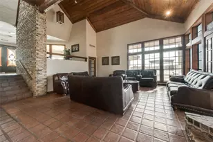 2642 Encina, Irving, TX 75038 - Photo 33