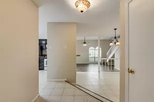 2642 Encina, Irving, TX 75038 - Photo 11