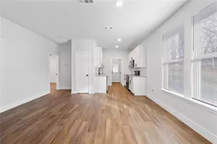 120 Red Bird Ln, Mabank, TX 75156 - Photo 17