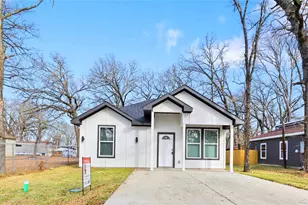 120 Red Bird Ln, Mabank, TX 75156 - Photo 1