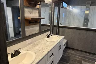 20733 Joe Paul, Chandler, TX 75758 - Photo 17