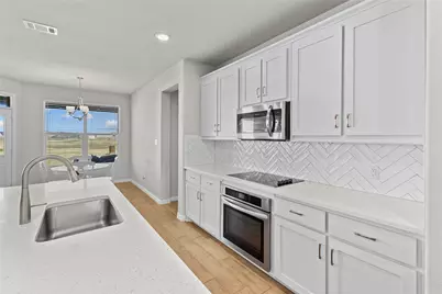 185 Chester Road, Springtown, TX 76082 - Photo 7