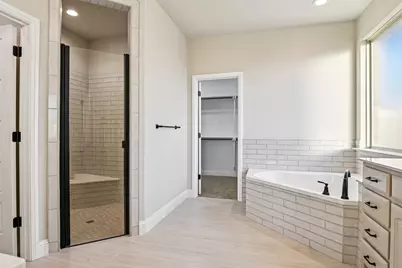 213 Navajo Trail, Alvarado, TX 76009 - Photo 33