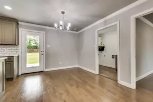 600 N 1st St, Midlothian, TX 76065 - Photo 7