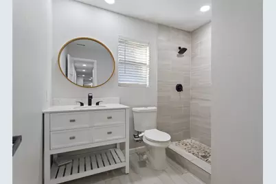 2023 Deerfield Drive, Carrollton, TX 75007 - Photo 23