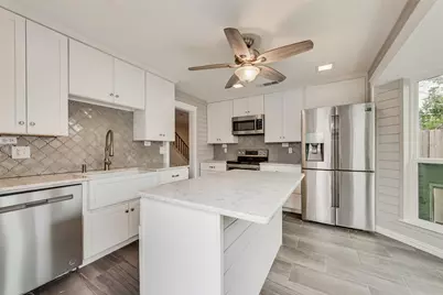 2736 E Wentwood Drive, Carrollton, TX 75007 - Photo 13