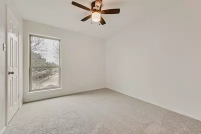 2736 E Wentwood Drive, Carrollton, TX 75007 - Photo 21