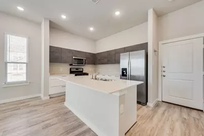 1340 Pebblebrook Drive, McKinney, TX 75071 - Photo 7